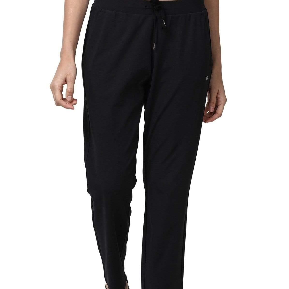 Honest Review: KÜHL Kontour Straight Women's Travel Pants — This Here Town